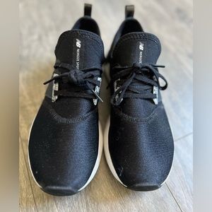 Women shoes, comfy. Easy to slip on.